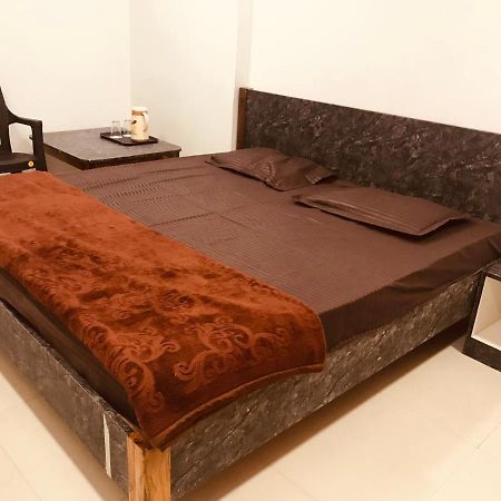 Prestige Guest House & Hostel Bilāspur Kültér fotó