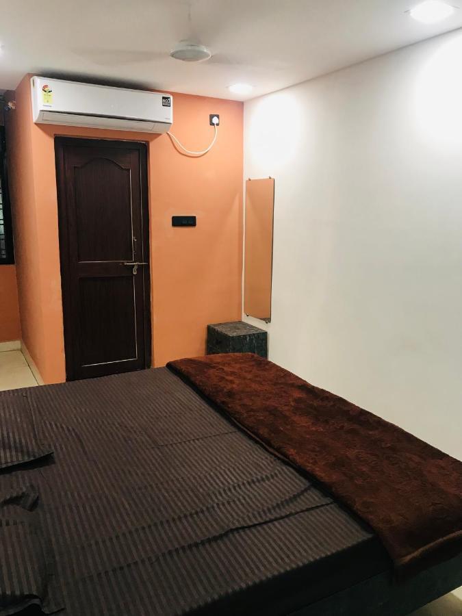 Prestige Guest House & Hostel Bilāspur Kültér fotó